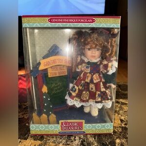 🎄 Classic Treasures Bisque Porcelain Doll Santa’s Toy Shop Holiday Collectible
